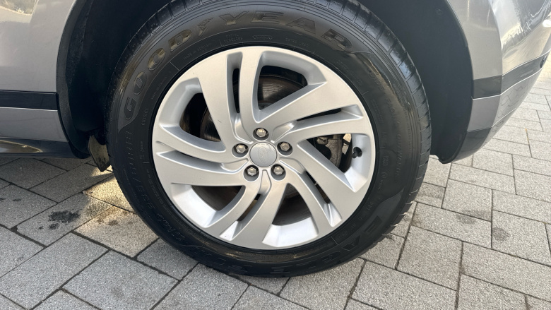 Land Rover Range Rover Evoque 1.5 P300e R-Dynamic S 5dr Auto Hatchback